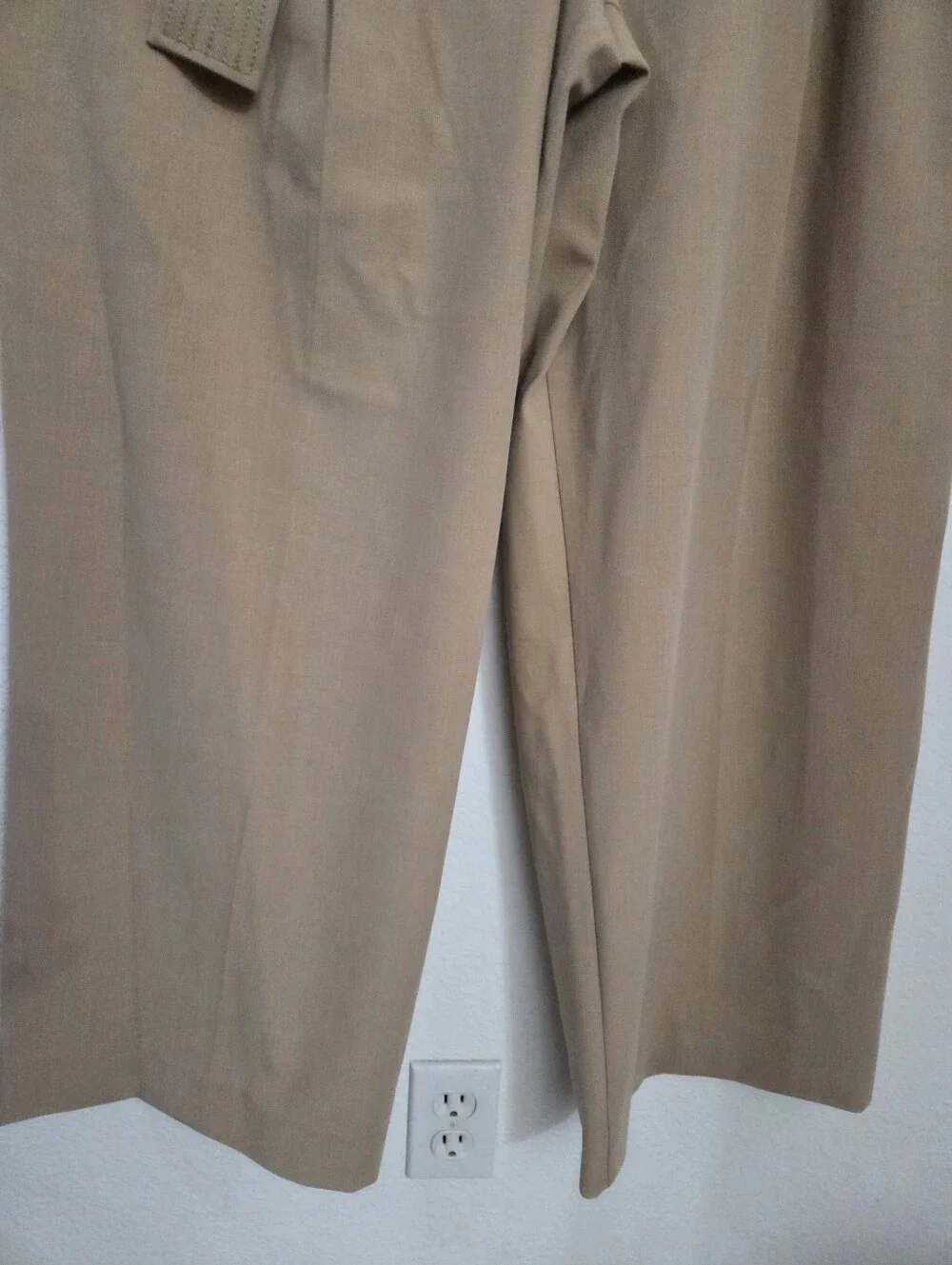 Ann Taylor The Belted Straight Leg Pant Women's Size 12 Tan - Picture 8 of 12